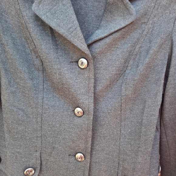 🌟 CAbi Crew Ponte Knit Gray Jacket Blazer Women’s Size Small #3030 - Picture 3 of 7